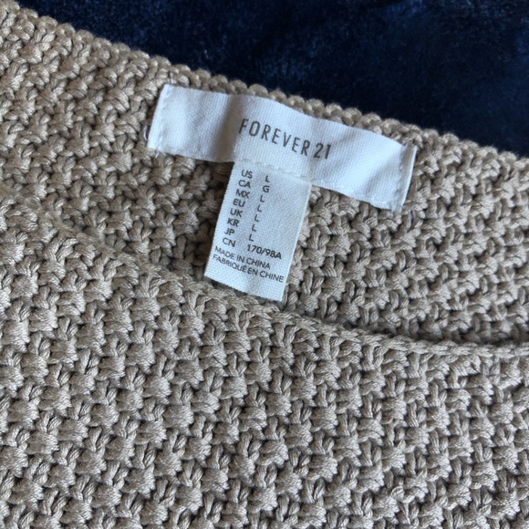 F21 Oatmeal Cropped Ribbed Cable Knit Sweater - Picture 6 of 6